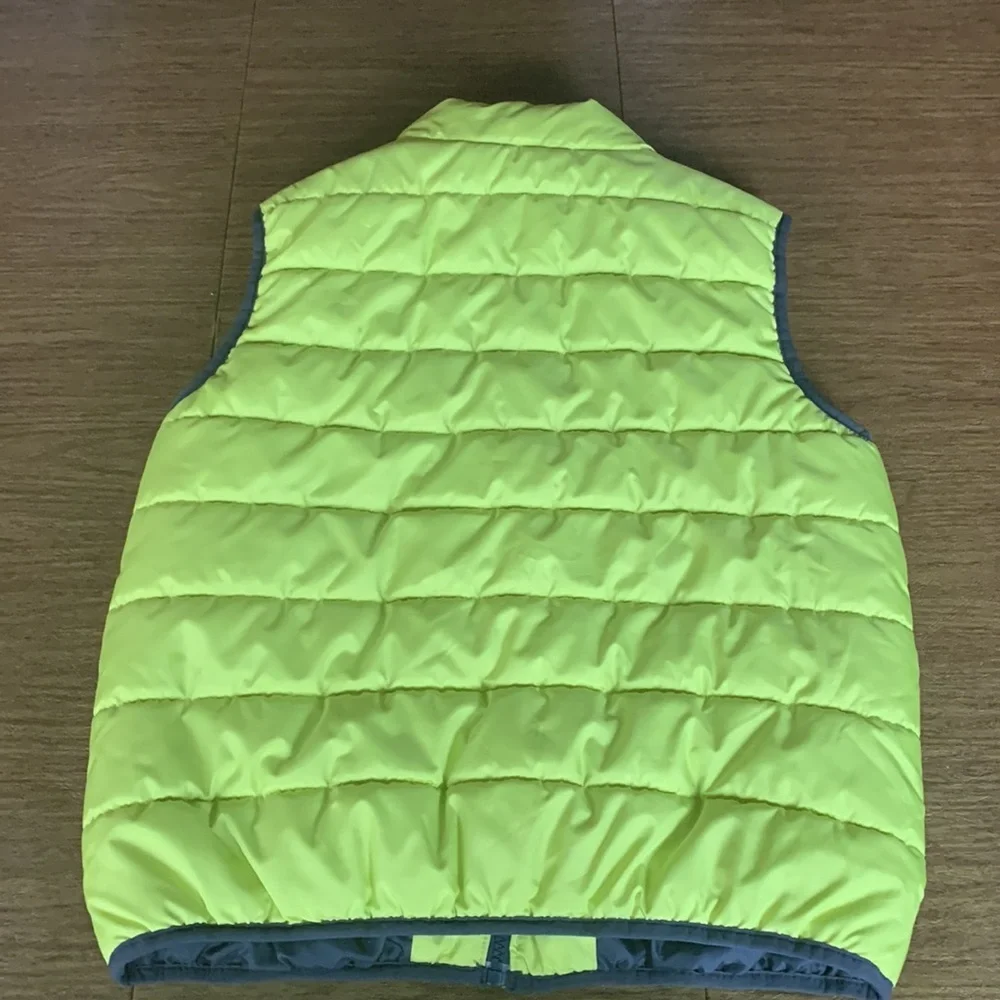Crazy 8 vest size L(10-12)